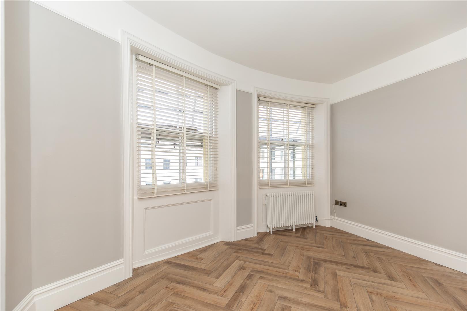 Kitchen / Living Room